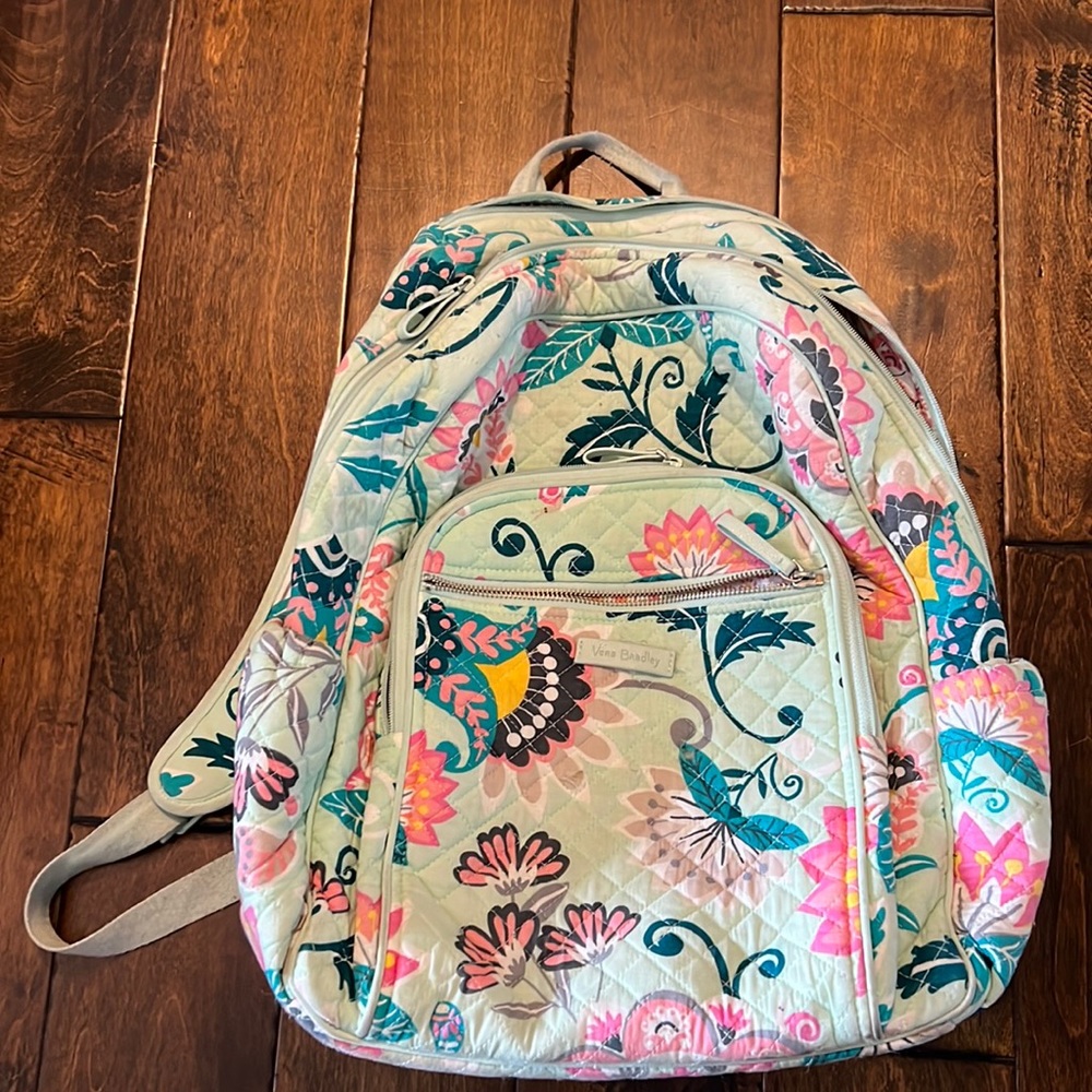 Vera Bradley backpack- Mint Flowers with matching lanyard